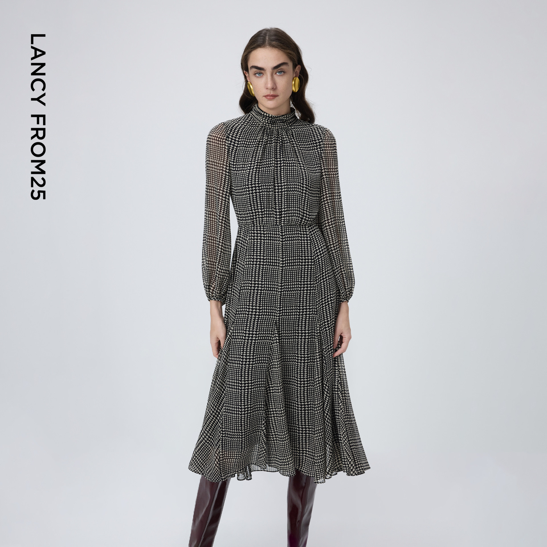 朗姿25收腰立领灯笼袖复古千鸟格连衣裙氛围感长裙2026年春季新款