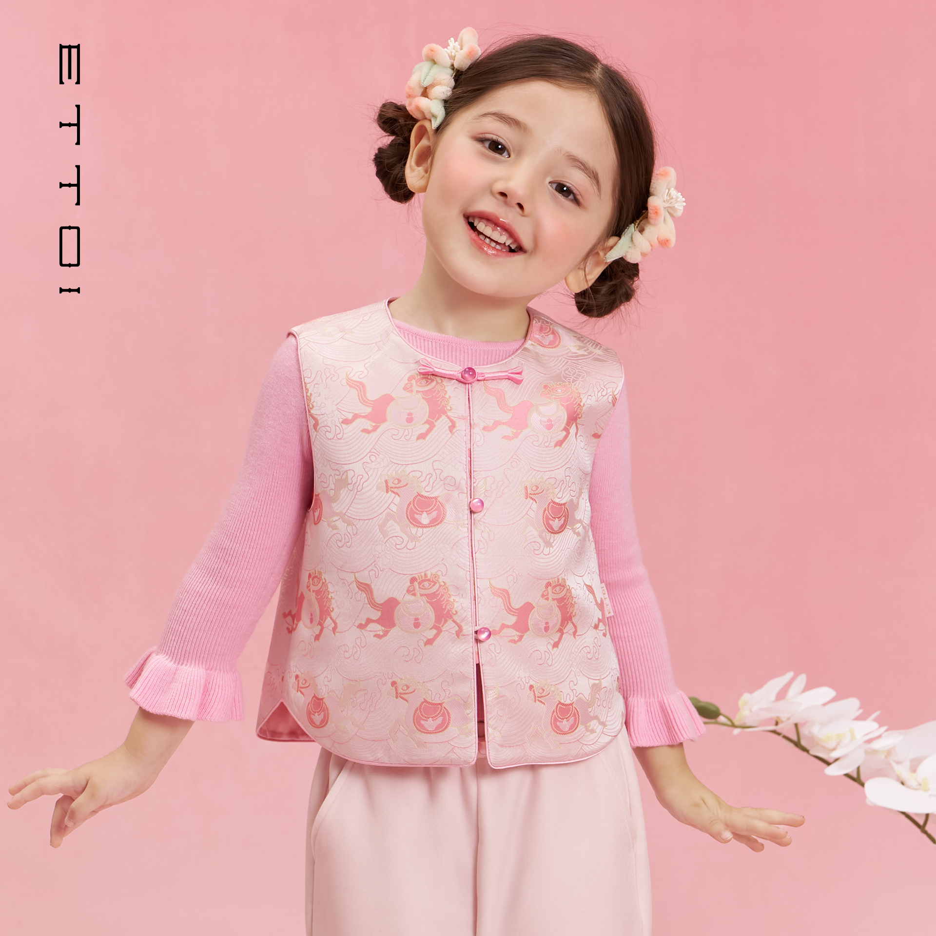 【朗姿集团】ETTOI爱多娃2025年冬季新款女童新中式盘扣国风马甲