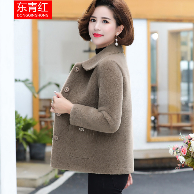 2021新款注重品质妈妈装