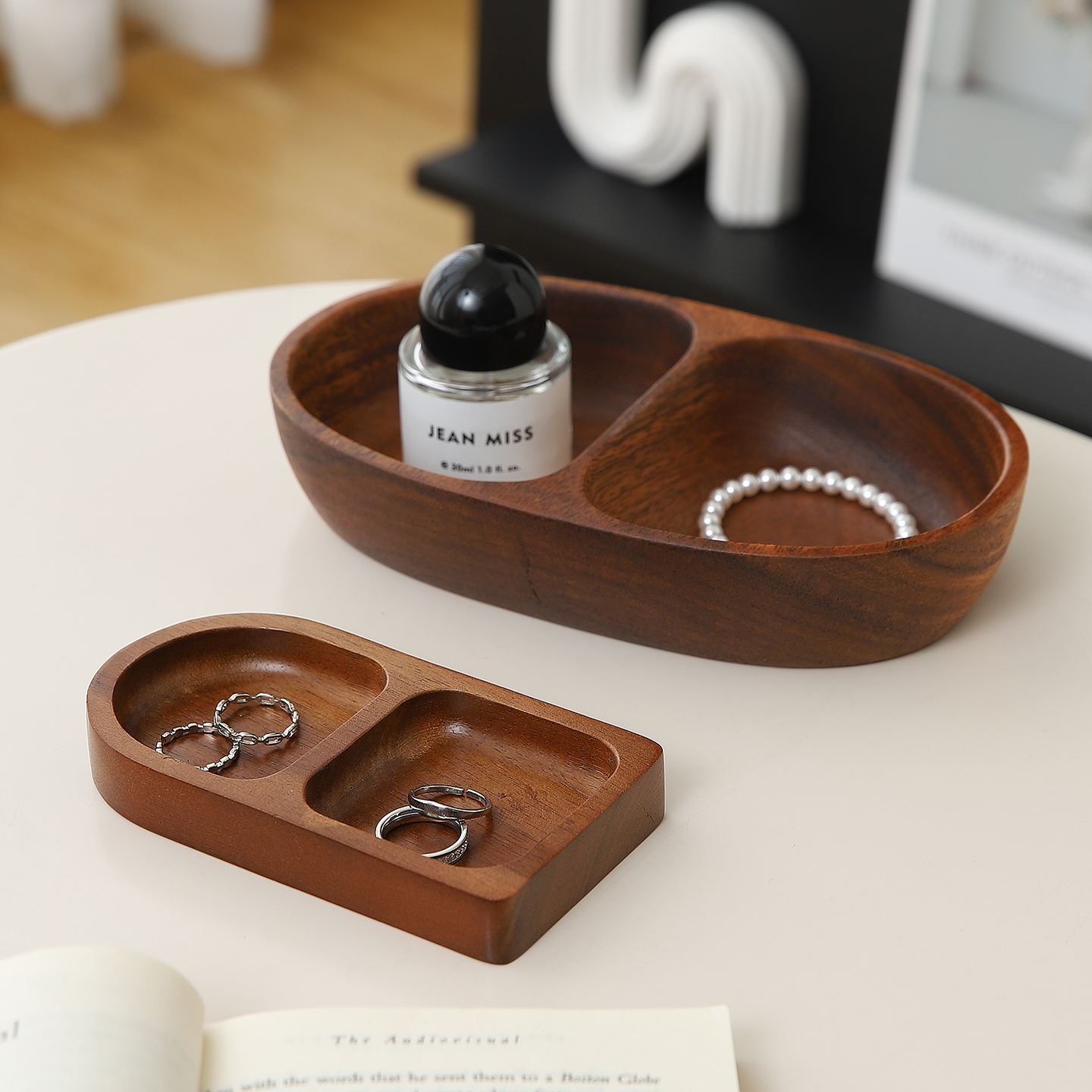香水香薰胡桃木质中古托盘高级感首饰品杂物收纳盘客厅氛围感好物