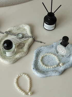 复古陶瓷首饰收纳盘桌面中古风摆件高级感小众饰品展示架香薰托盘