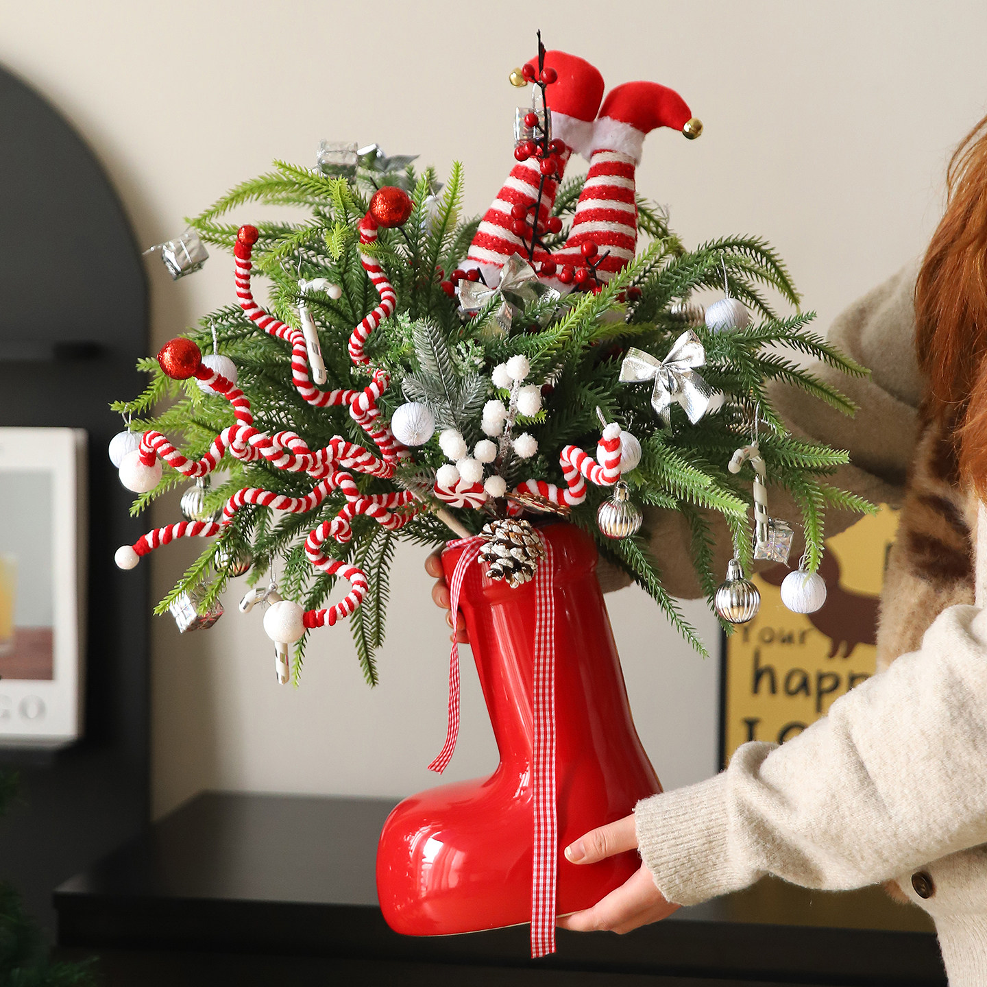 圣诞节日红靴子圣诞树桌面花艺摆件轻奢高档客厅家居氛围感装饰品