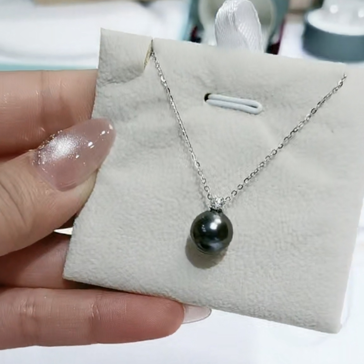 【母亲节珠宝专场】大溪地吊坠18K金-王妃款 9-10M 配925纯银链子