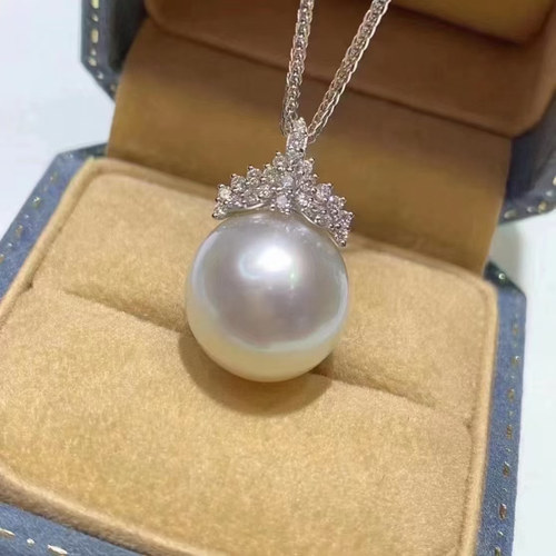【嘉琪年货福利】冰雪女王大龙珠，正圆强光微瑕配纯银链