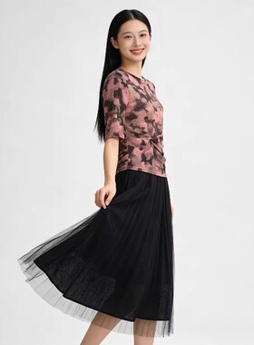 丹同款 琳丹乐2026春夏新品优雅粉红花上衣68530搭配半身裙58111