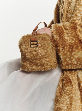 日代 Bibiy FUR BOX BAG 25AW 长颈鹿纹环保皮草方形手提包可斜挎