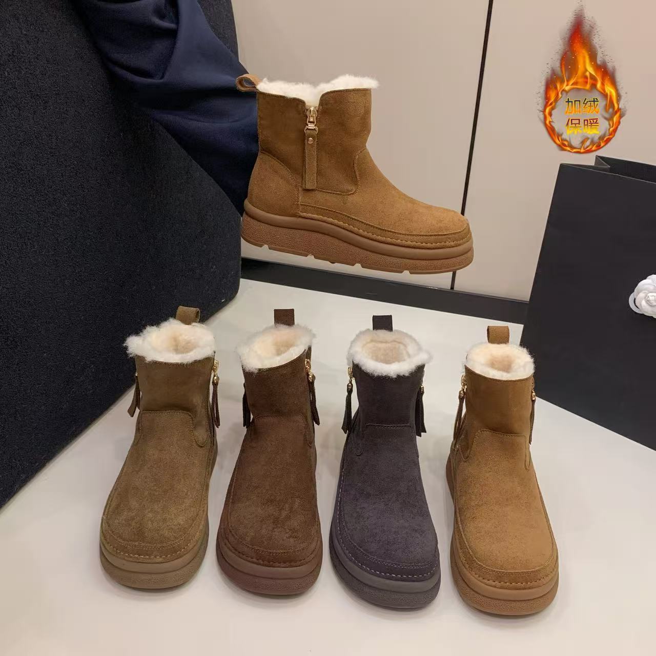 真皮加厚保暖雪地靴2025年冬季新款时尚百搭板鞋短靴棉鞋8889