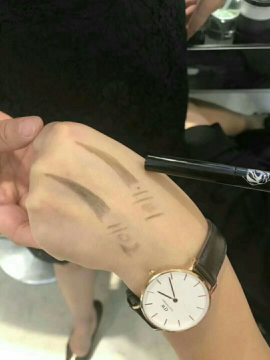 office欧菲姿持久流畅眉笔灰黑色防水防汗画眉一字眉 质地柔滑