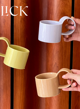 清仓Click家居 韩式简约陶瓷单耳马克杯单色飘带大把手咖啡杯