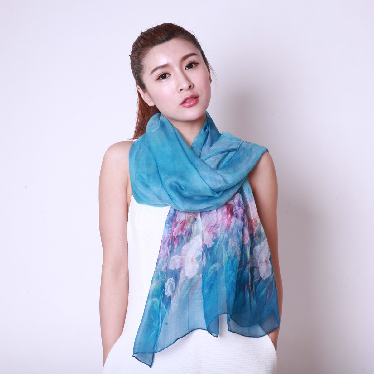 芳卓真丝桑蚕丝丝巾超大气质围巾冬日送礼妈妈礼盒多功能舒适超厚