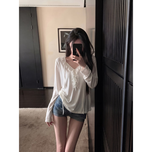 夏季白色褶皱木耳边V领长袖T恤女