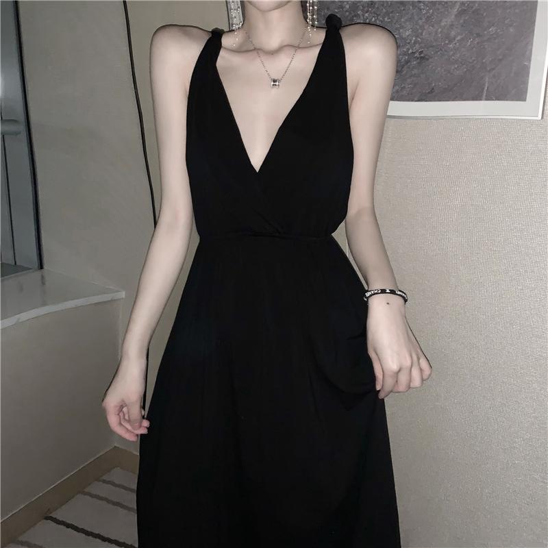2019夏季新款性感交叉长款小连衣裙满53.00元可用0.049999999999997元优惠券