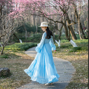 理想三旬女装春装蓝色法式复古收腰喇叭袖大裙摆蛋糕裙长裙