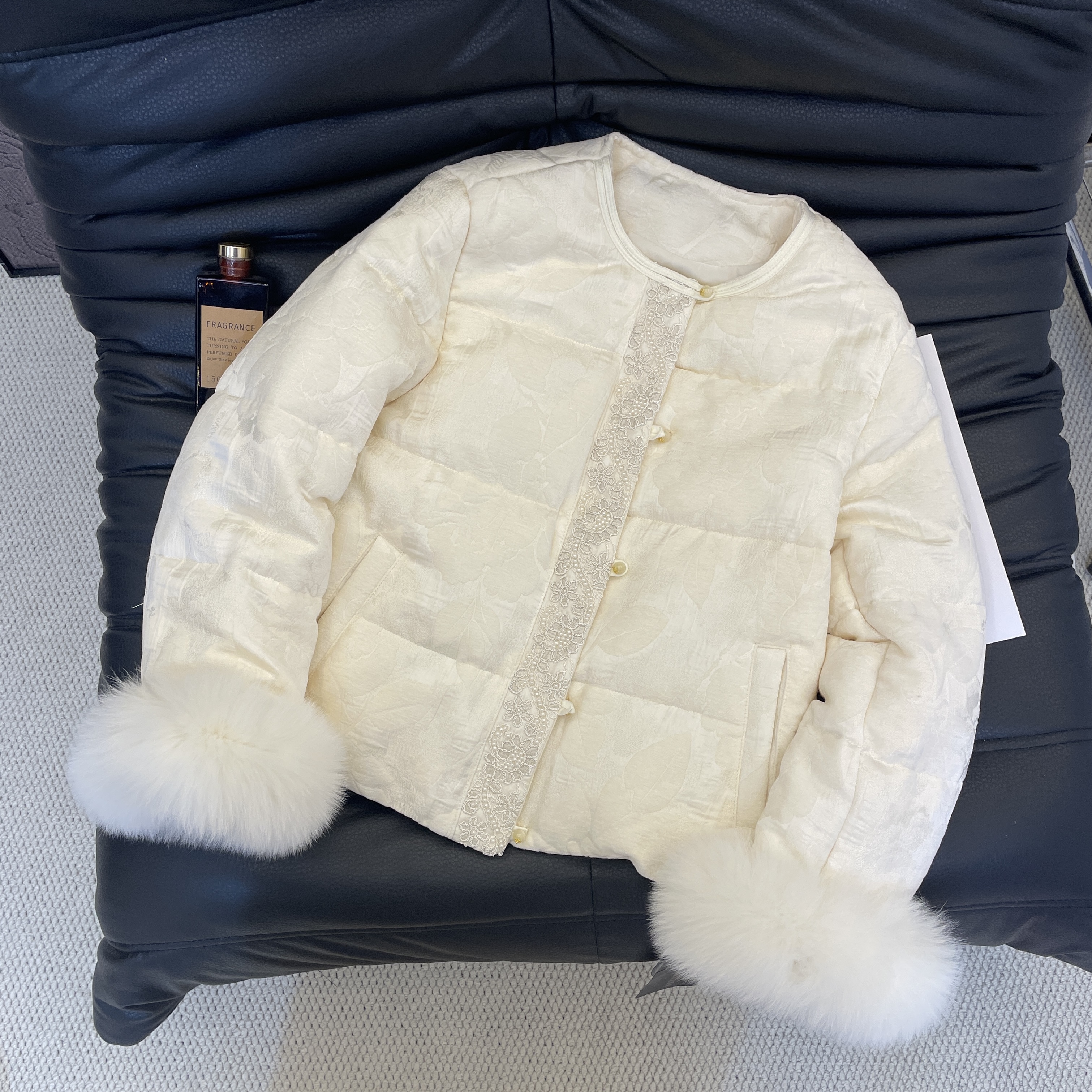 轻奢高端重工大毛领羽绒外套新中式女冬季韩版圆领狐狸毛