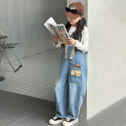 女大童背带裤套装秋装2026新款女孩洋气小女孩可爱春秋款牛仔裤子