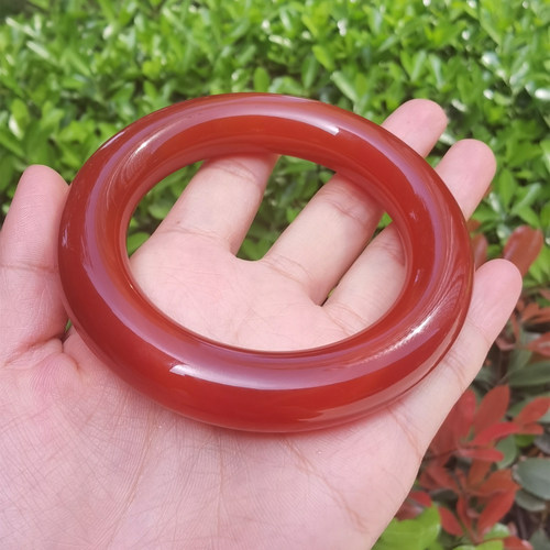 正品红玛瑙胖圆条手镯本命年礼物