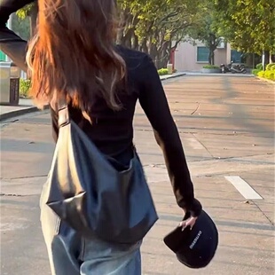 软面大容量单肩上课通勤包 包包女高级感托特包2024新款