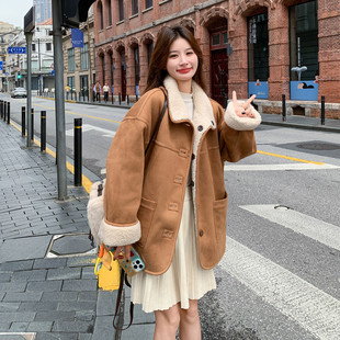 2D078 P215K318卡其色两面穿羊羔毛棉衣 Y3360