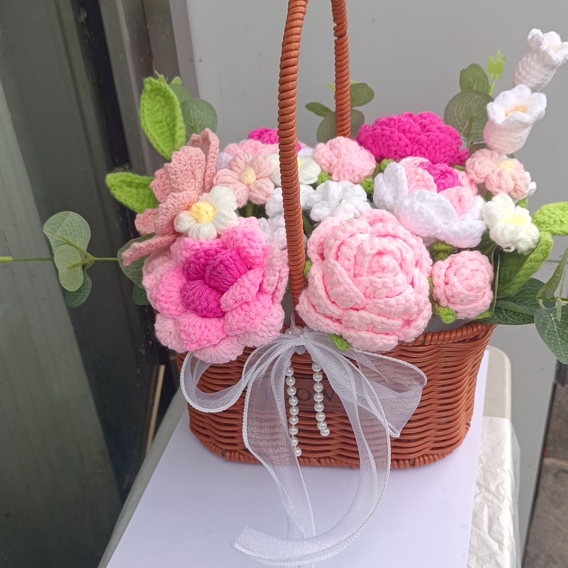 520礼物手工编织玫瑰向日葵毛线花束成品手提花篮送闺蜜女友老师