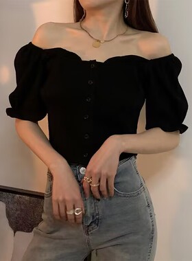 黑色泡泡袖短袖露肩上衣T恤女夏季25新款设计感一字肩短款小衫潮