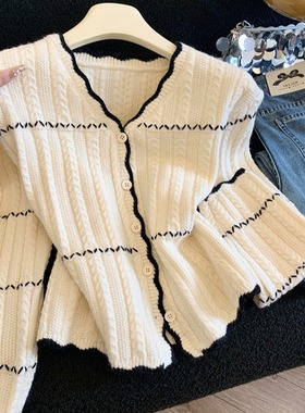 直营店推荐~美德拉甜美风洋气条纹v领宽松针织开衫毛衣外套女高级