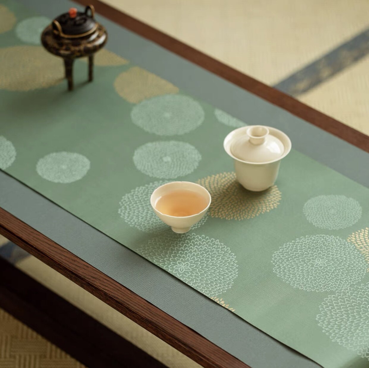 知舍织锦茶席套组长安菊茶席