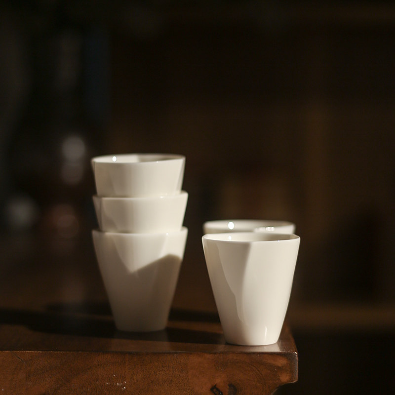 一套5个 几何杏白釉素雅套杯 茶杯品杯客杯陶瓷功夫茶具喝茶杯子