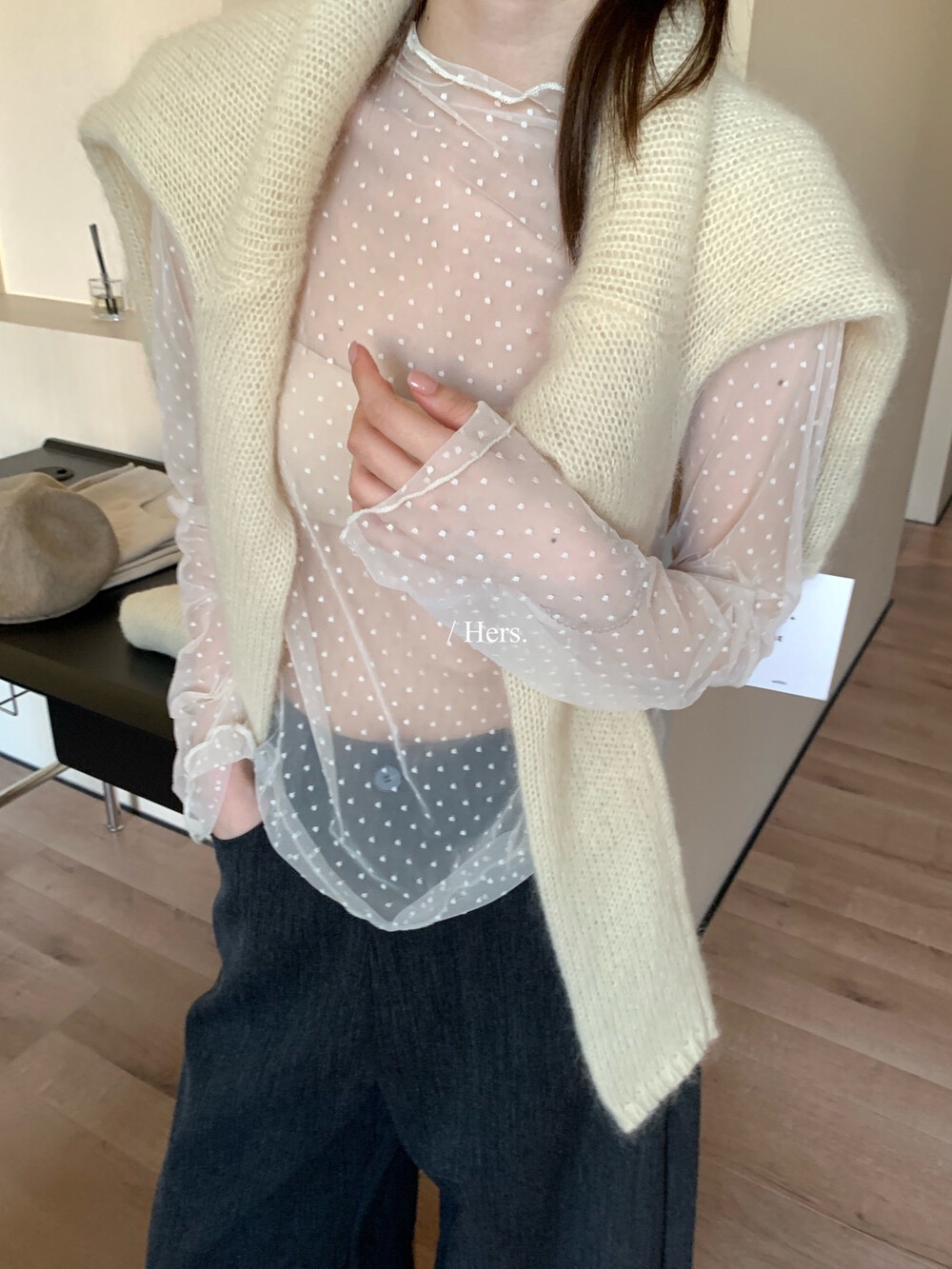 hers92318韩系波点网纱叠叠穿打底衫女秋冬装性感透视长袖蕾丝衫