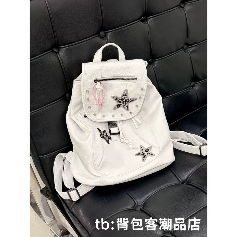 韩版小众简约ins星星铆钉双肩包通勤旅行原创大学生皮质逛街书包