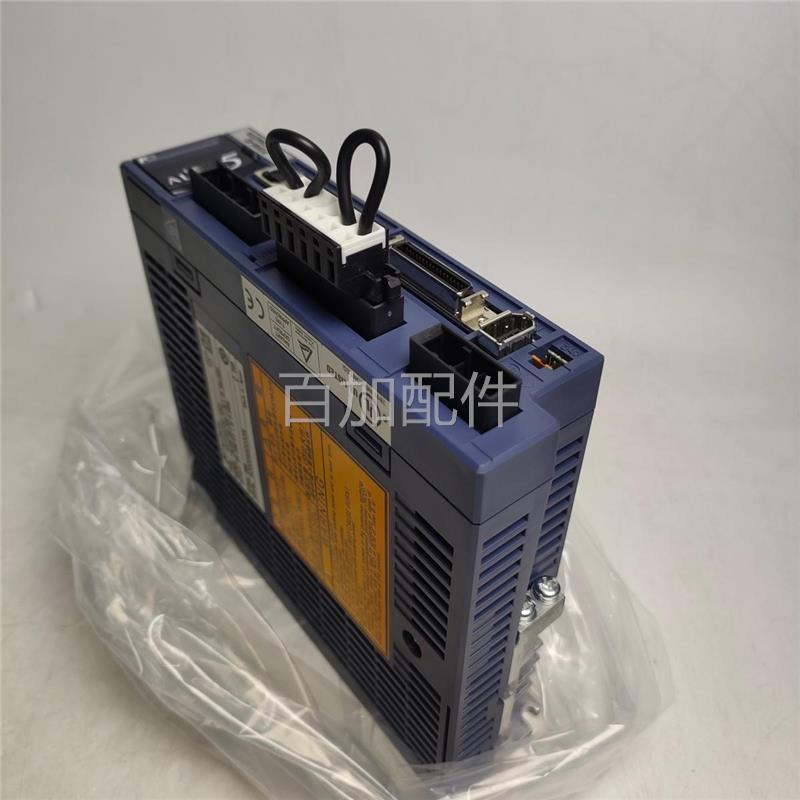 首单优惠-（议价）原装富士伺服驱动器RYT401D5-VC2/RYT401D5-VS2
