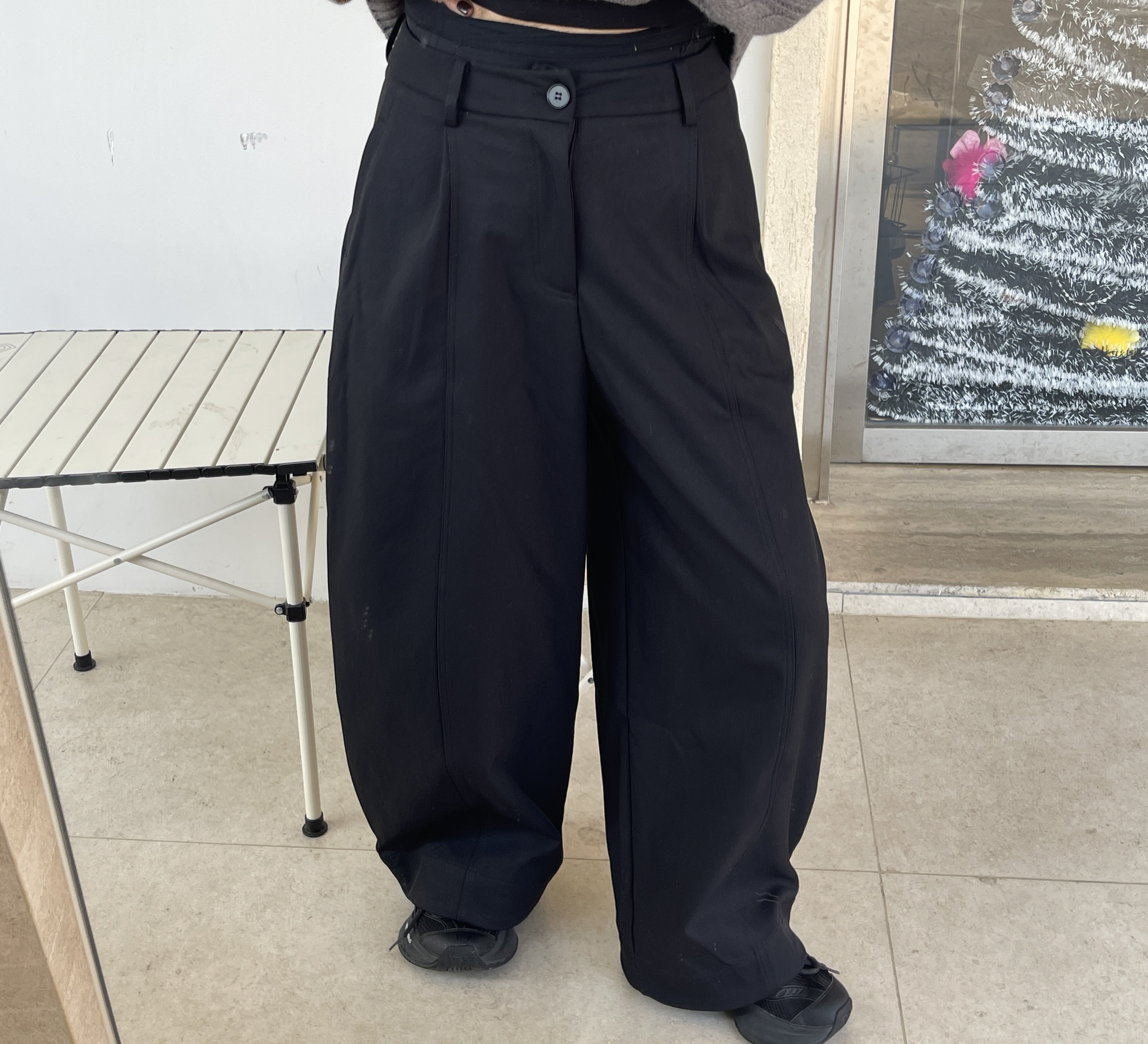 新款2025美式弯刀时尚休闲裤加绒加厚保暖宽松垂感镰刀裤直筒版型