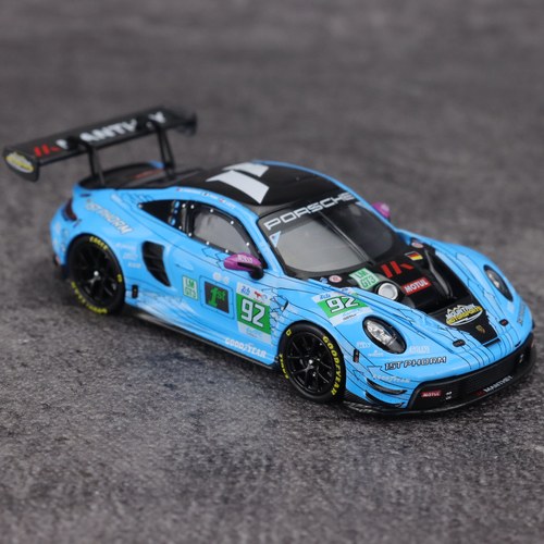 TH 1:64 2025 LM保时捷 911 GT3R 92# 冠军 合金模型