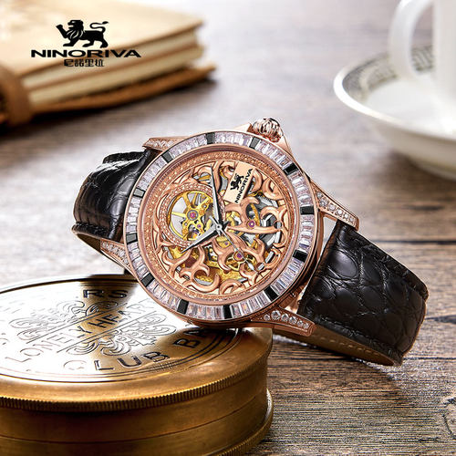 尼诺里拉自动镂空机械情侣