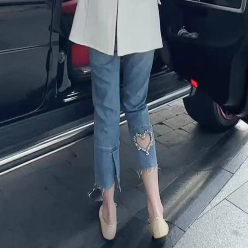 大码女装2026新款春季高腰弹力九分牛仔裤女胖妹妹显瘦烟管裤子女