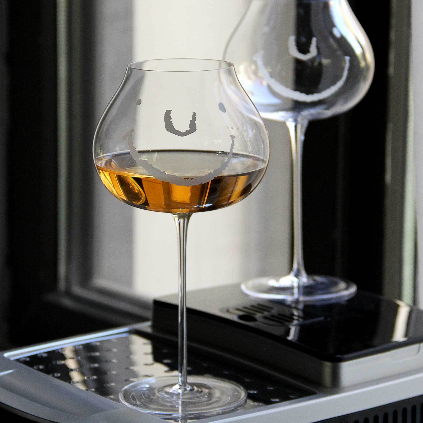 微笑水晶玻璃高脚杯大容量