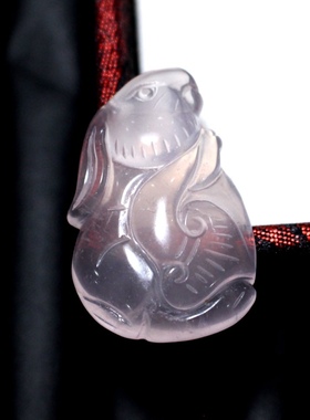 天然粉水晶小兔子吊坠男女立体生肖兔项链饰品招财挂件2025礼物