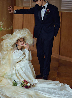 法式新娘帽子头纱一体白色小众复古蕾丝拖尾头纱云朵抓纱礼帽