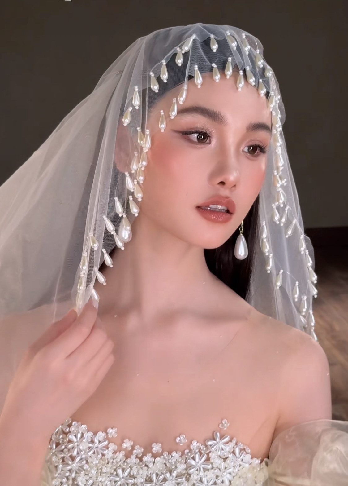 水滴珍珠坠头纱流苏头纱新娘主婚纱小众影楼拍照道具法式复古风
