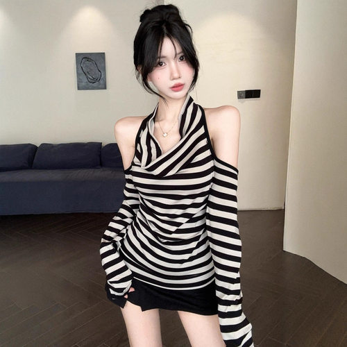 ins纯欲性感荡领条纹路肩长袖t恤女春秋辣妹时尚chi打底衫上衣女T