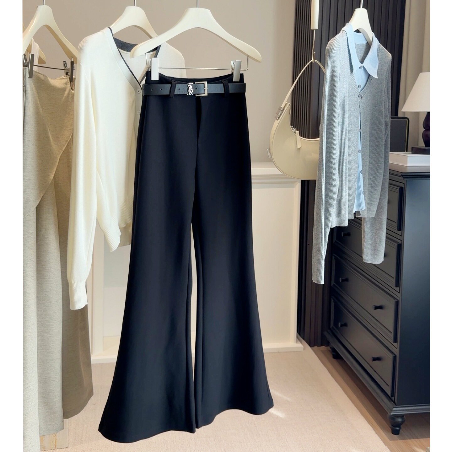 高级感直筒西装微喇裤女2026春季新款韩版气质高腰显瘦休闲西裤子