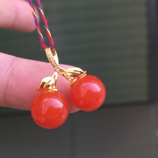 南红玛瑙吊坠樱桃瓦西料柿子红18k金镶嵌吊坠