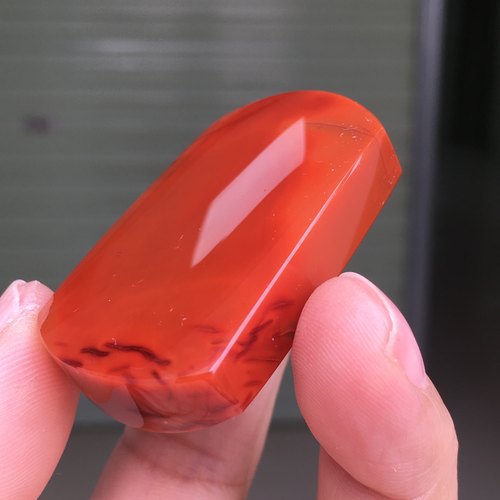 南红玛瑙天然川料南红玛瑙满色满肉柿子红尺寸40.戒面