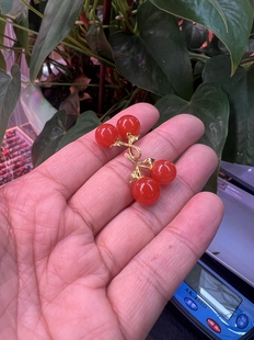南红玛瑙樱桃吊坠柿子红原矿直切佛珠手串保山直切屁桃手串保山