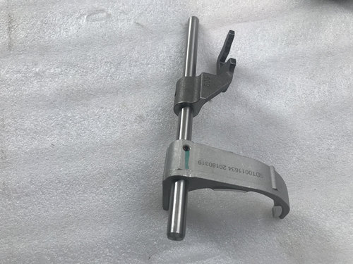 五六拨叉总成 宝骏560 730 530  车型 1.5T上齿变速箱六挡 同步器