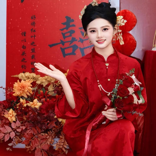 出租满庭芳红色中式敬酒服套装