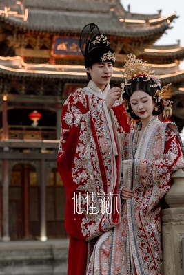 出租宋制汉服婚服结婚礼服男女凤冠霞帔定制中式租赁嫁衣新娘租赁