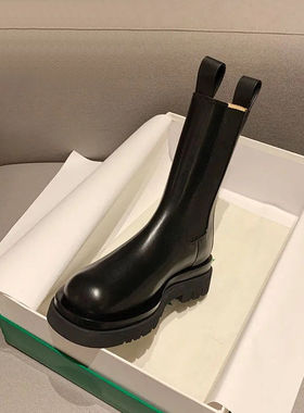 mona同款马丁靴女厚底切尔西英伦烟筒中筒加棉保暖靴子大码424143