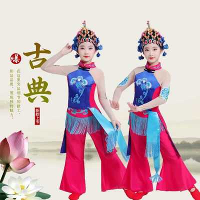 俏花旦花木兰表演京剧戏曲小花旦