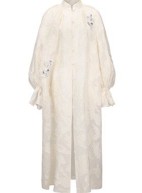 【 官方授权 】 JUNYANG杨君 凝脂白雪兰花法绣长袍