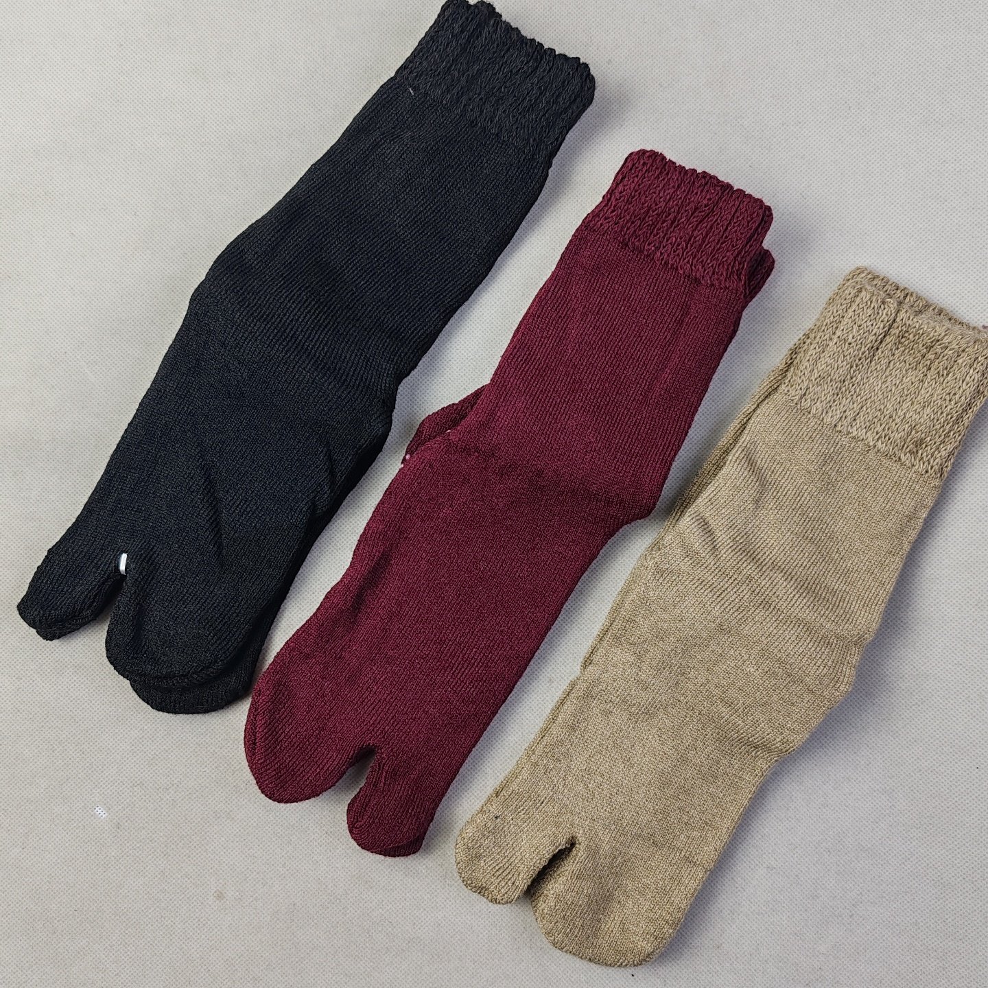 冬季二指袜女中筒加厚全毛圈拉绒保暖点胶两趾袜分指袜日单木屐袜,女士内衣/男士内衣/家居服,中筒袜,淘宝优惠券,粉丝福利购,淘宝优惠卷